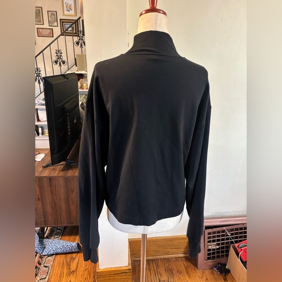 ATHLETA Venice Sweatshirt in Black Size Medium - Picture 5 of 6